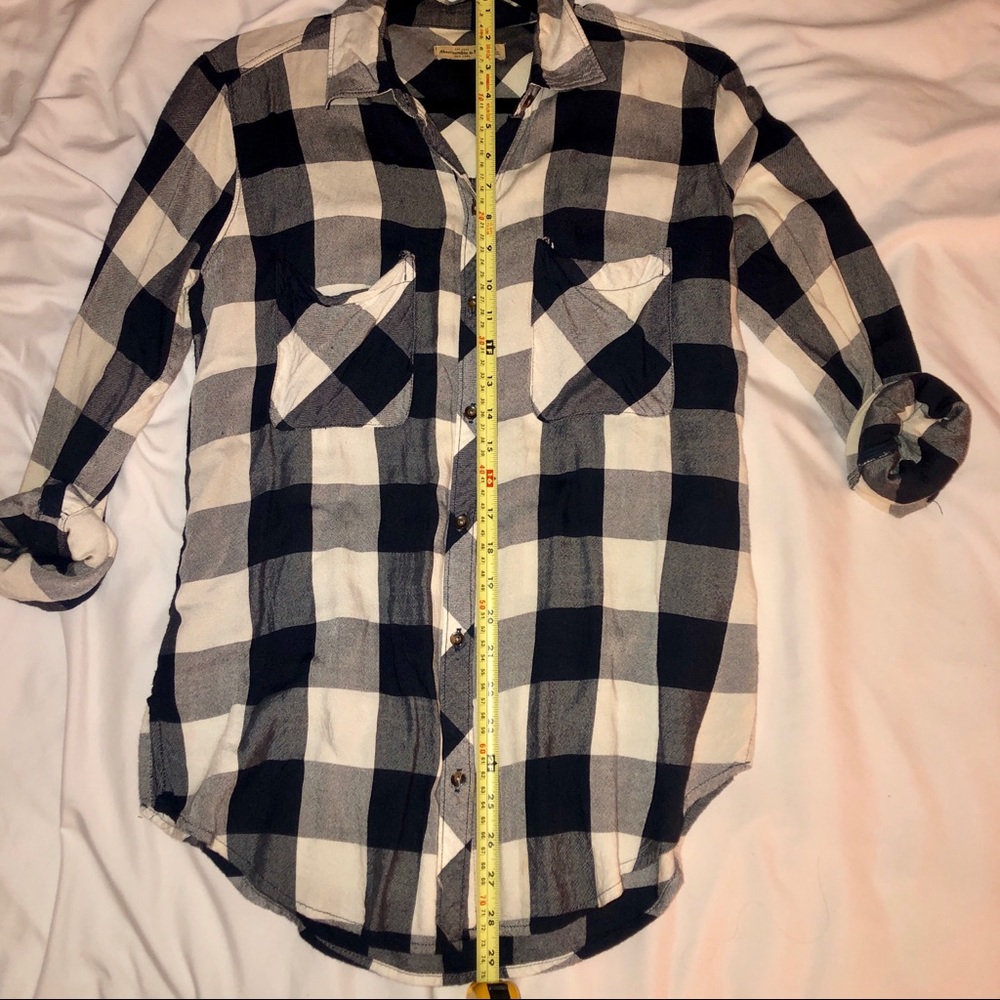 A&F Blue Plaid - Picture 5 of 5